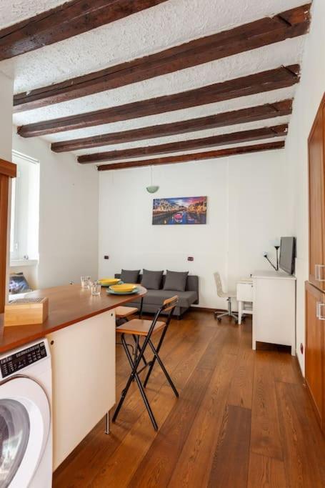 Bomboniera Nel Cuore Di Milano Navigli Ngoại thất bức ảnh